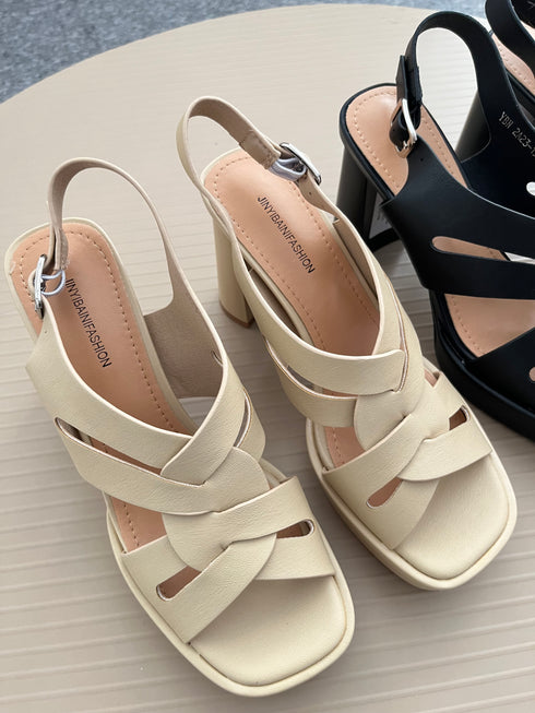 Ladies Criss Cross Straps With Buckle strap